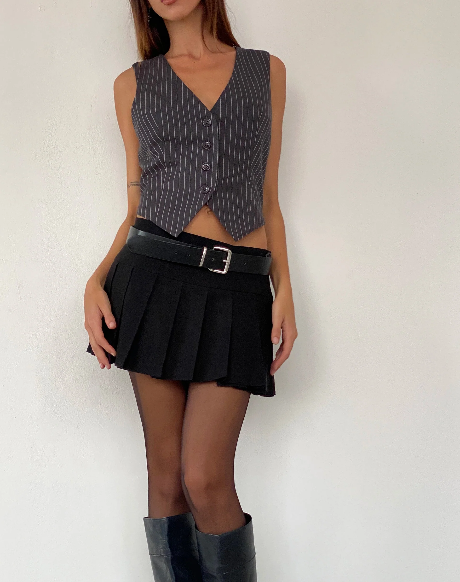 Canta Tailored Vest Top in Dark Grey Pinstripe - Image 2