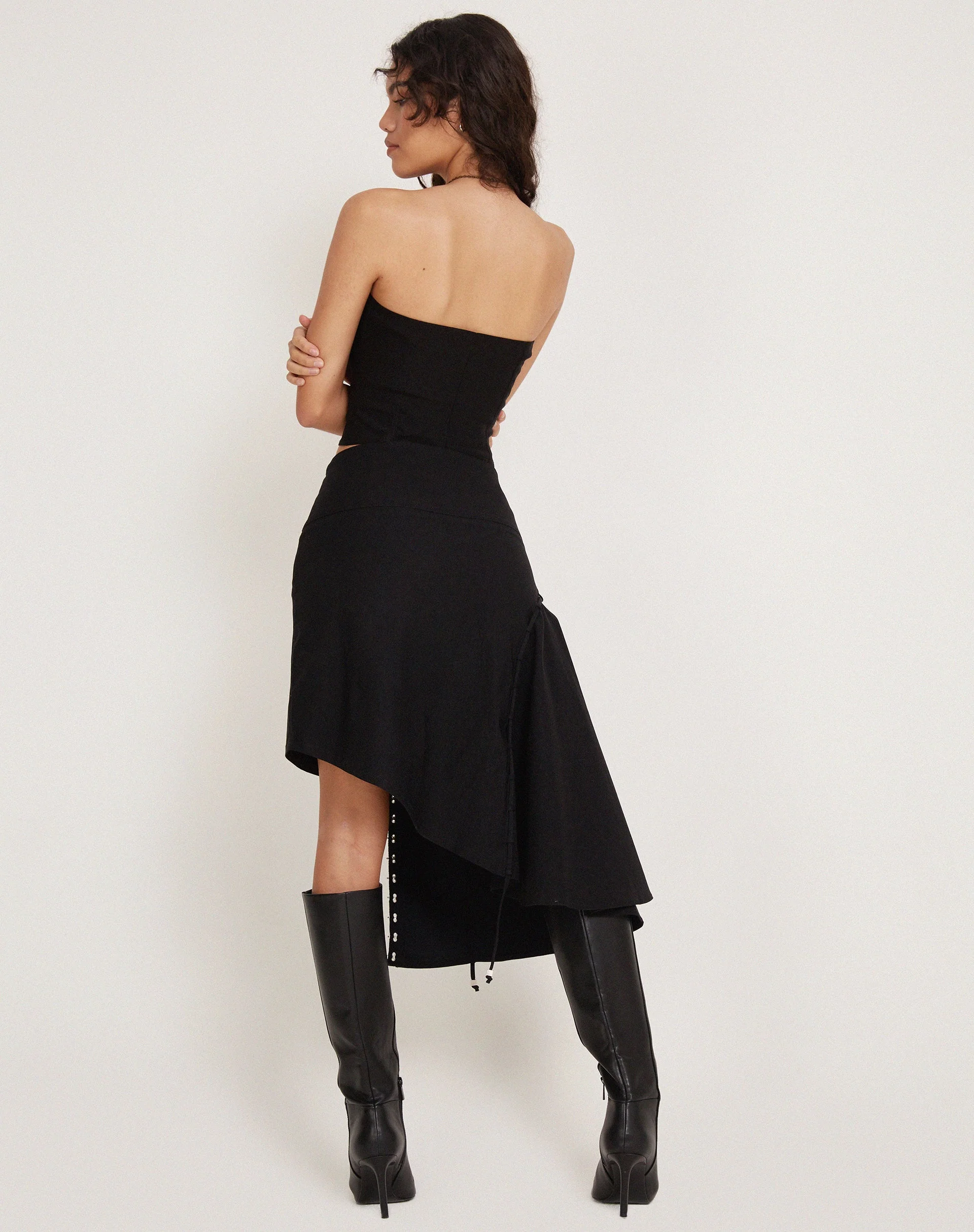 Carlisia Asymmetrical Midi Skirt in Black - Image 5