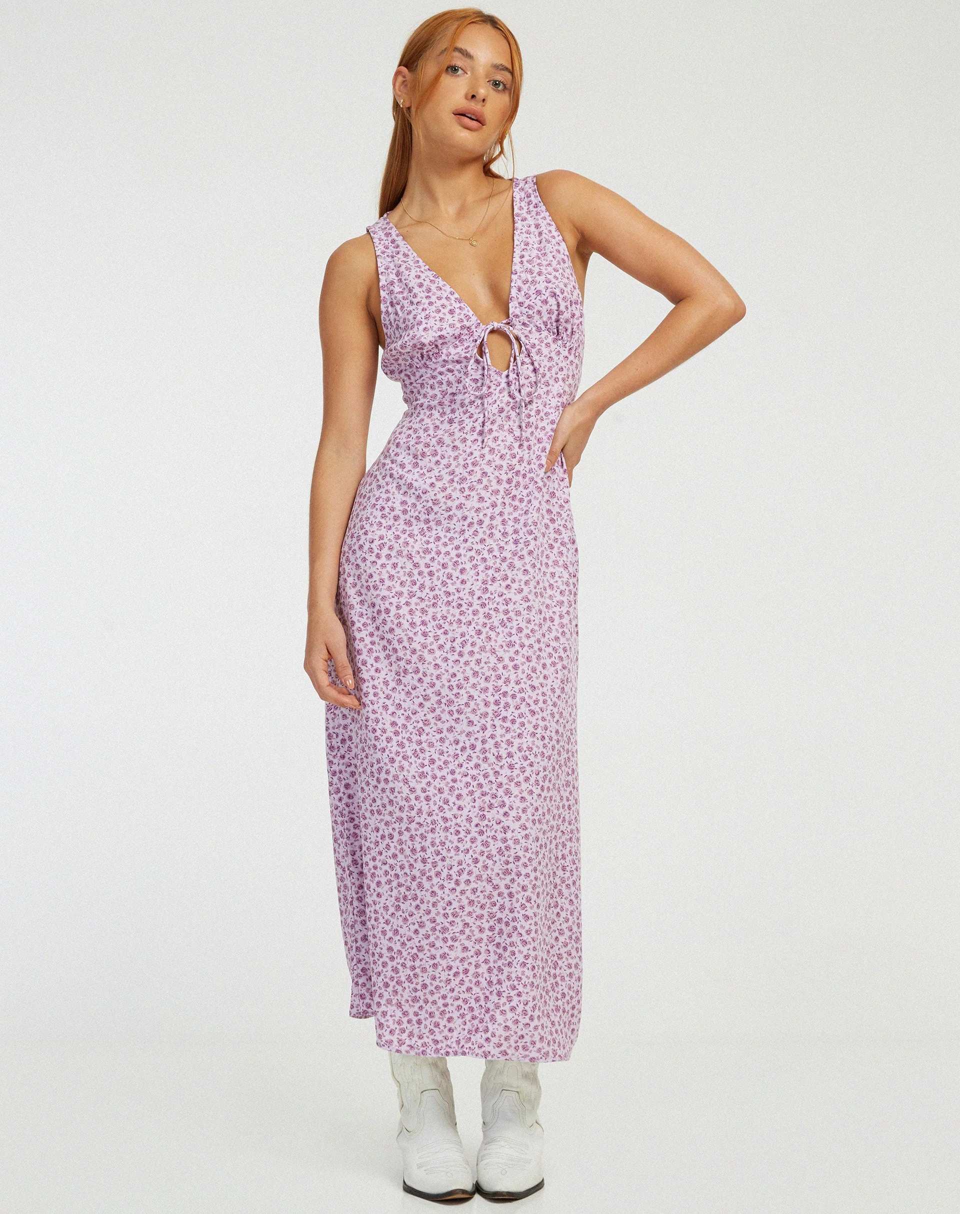 Fiaso Midi Dress in Ditsy Rose Lilac - Image 4