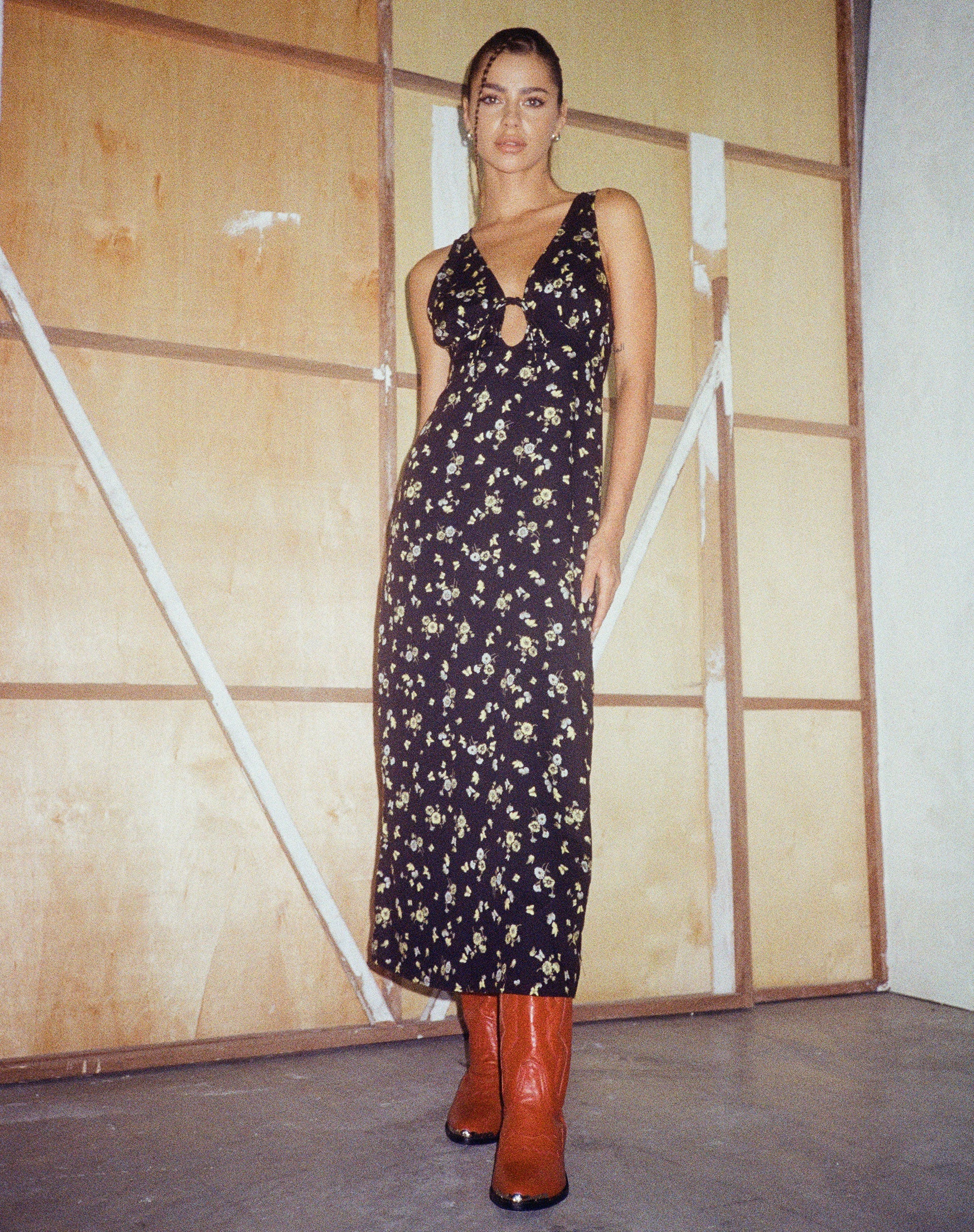 Fiaso Midi Dress in Lemon and Lime Black - Image 3