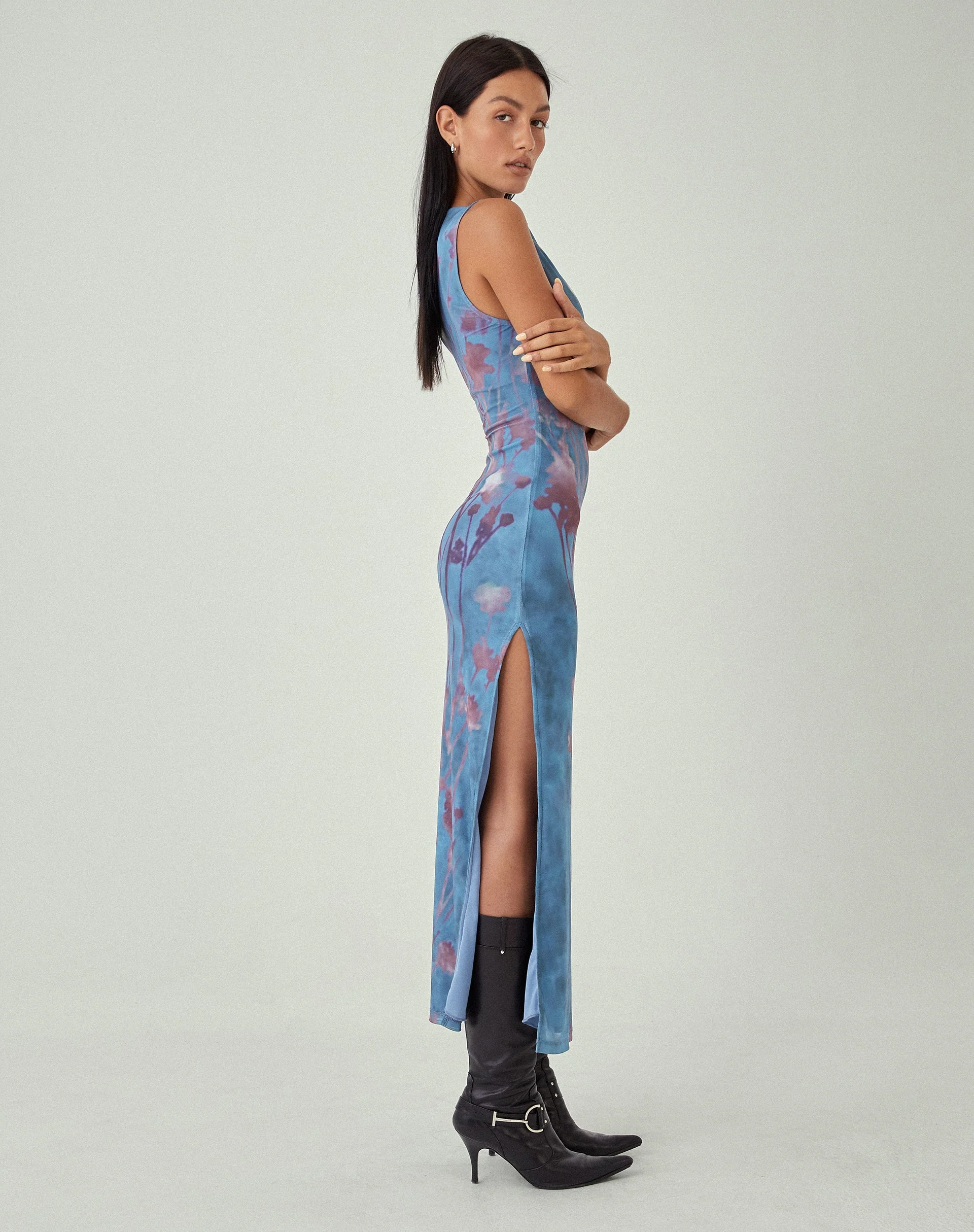 MOTEL X JACQUIE Flo Midi Dress in Lumen Mesh Blue - Image 6
