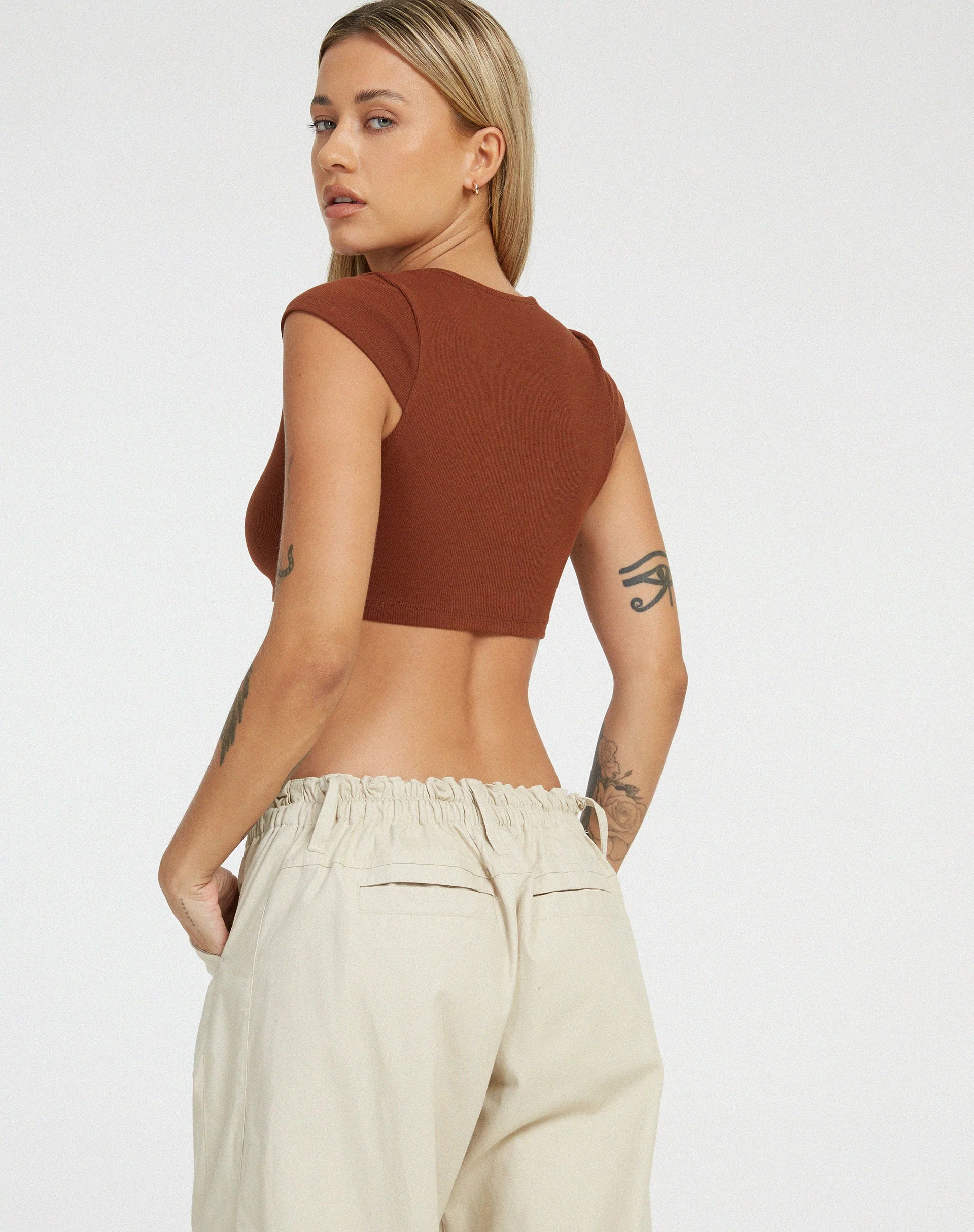 Guanna Crop Top in Dark Brown - Image 2