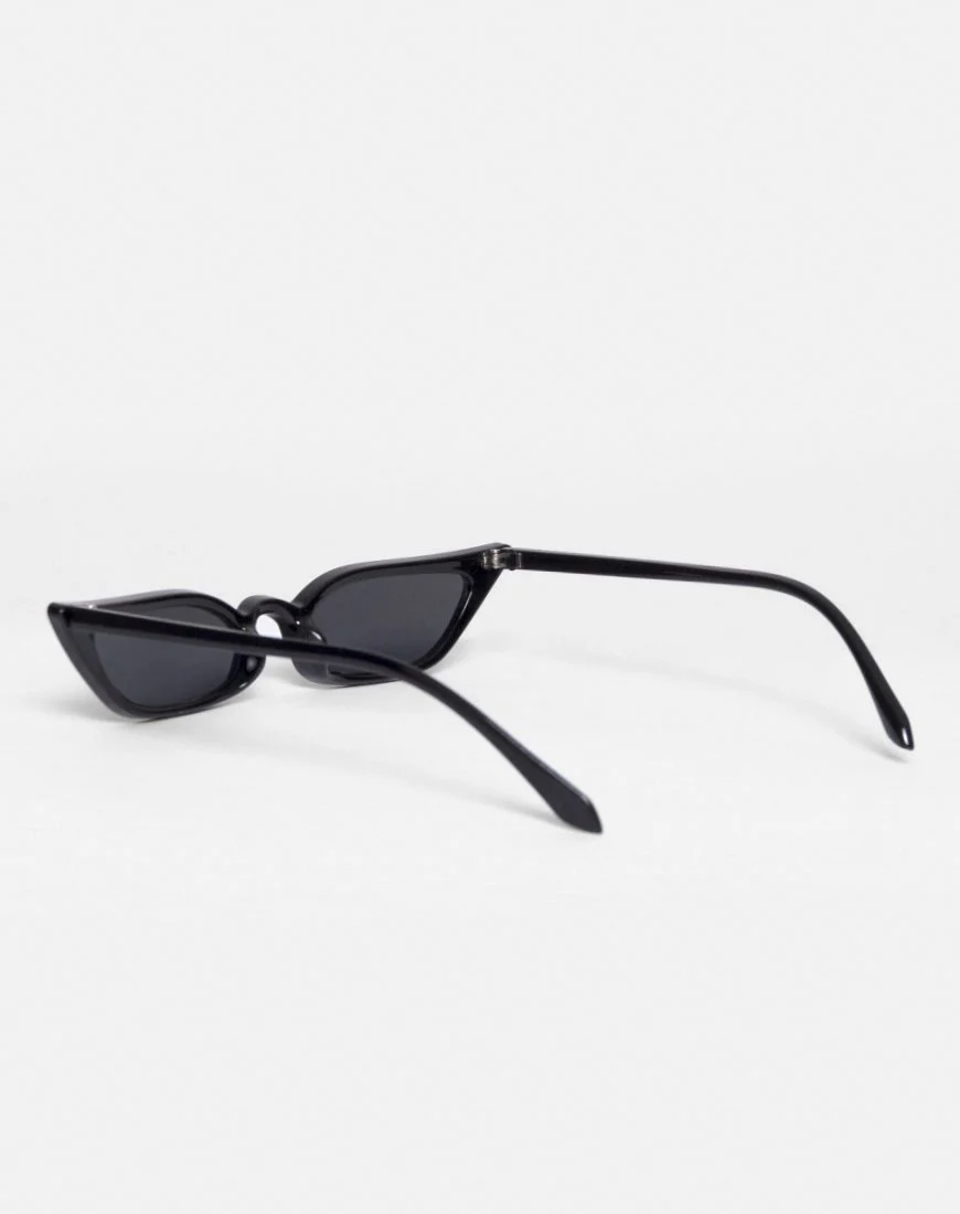 Hailey Sunglasses in Black - Image 2