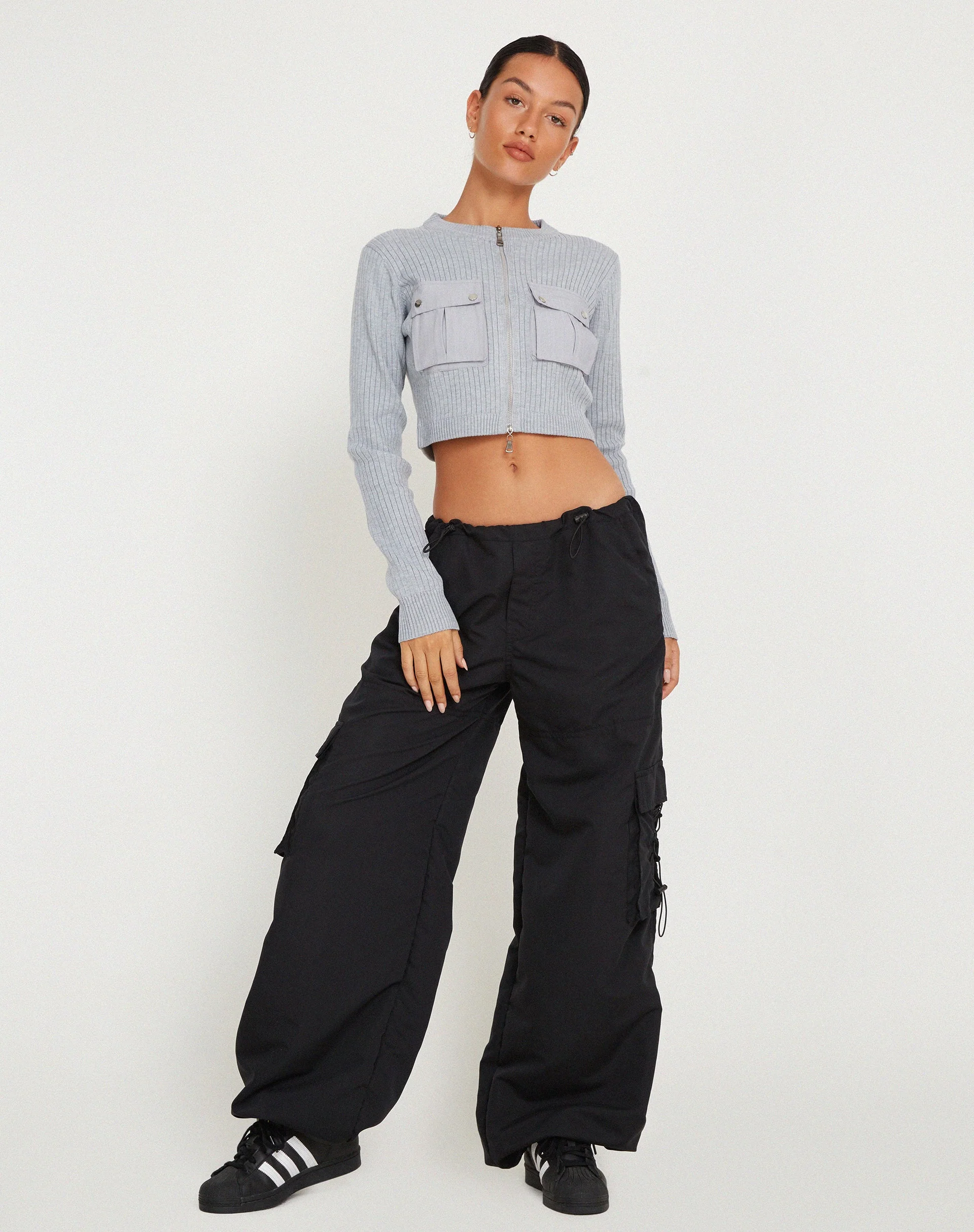 Hamizah Rib Knit Zip Up Cropped Cardigan in Light Grey - Image 2