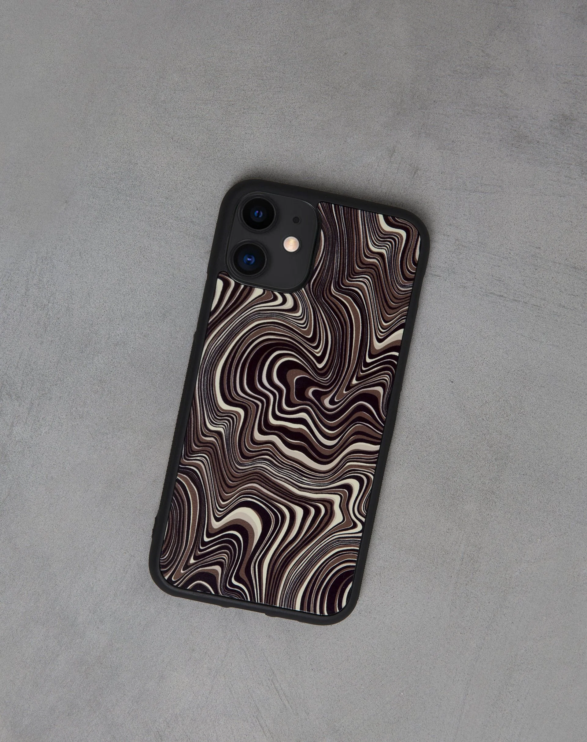 Iphone Case in 70's Ripple Brown - Image 2