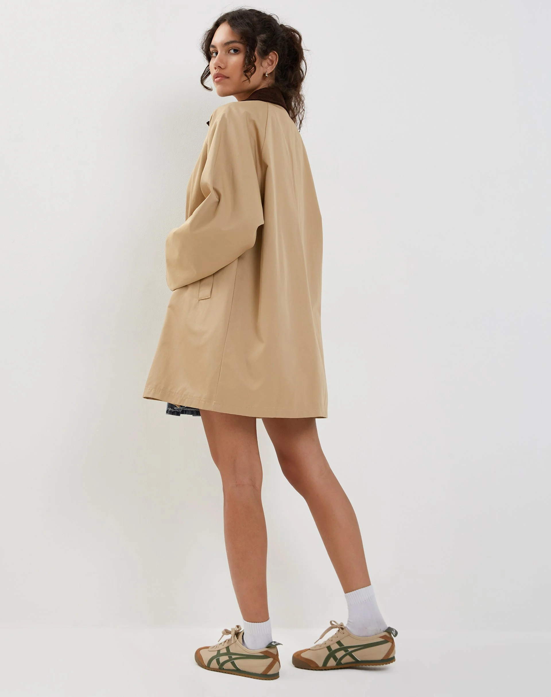 Izora Short Trench Coat in Tan - Image 5