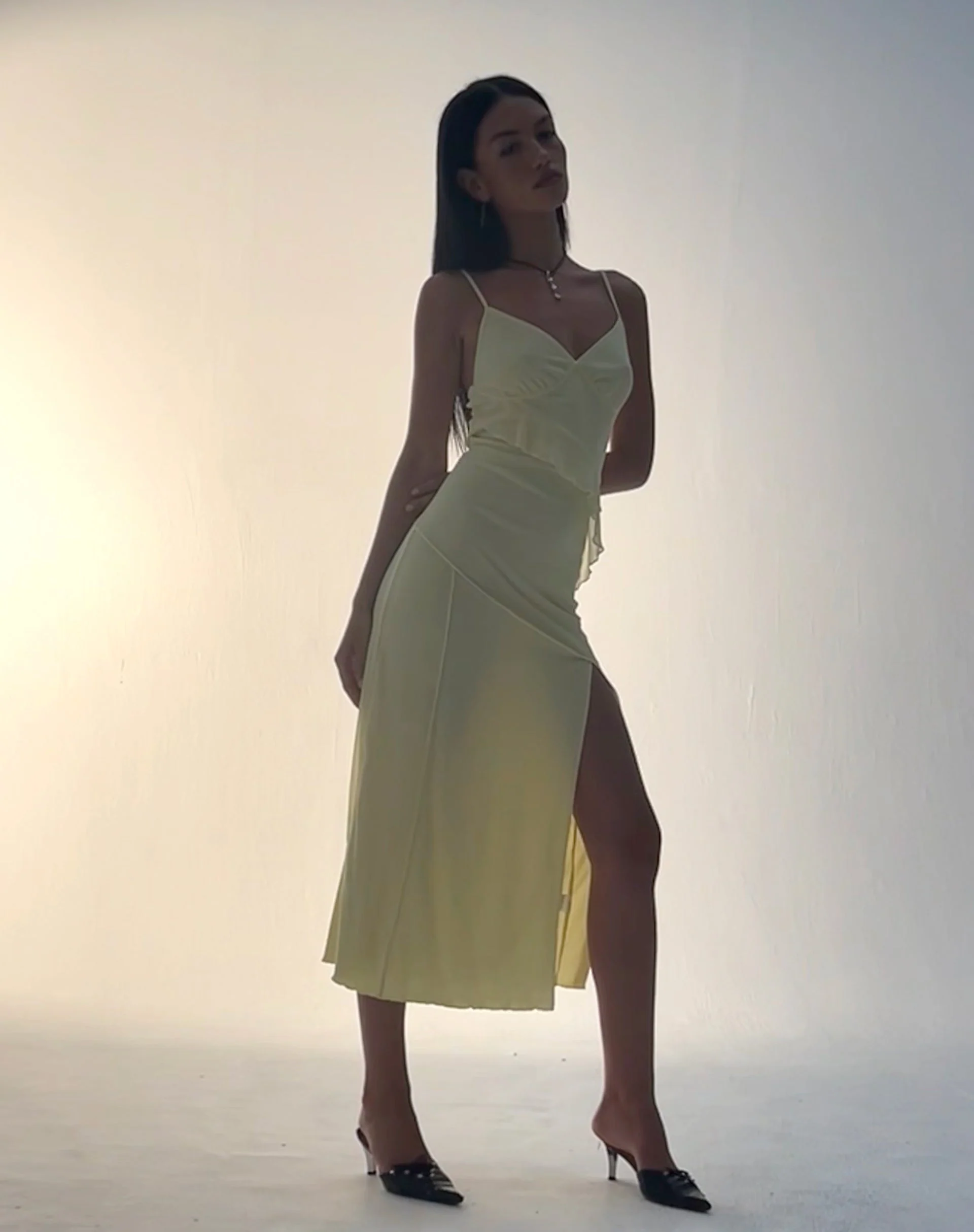Jacy Ruffle Midi Dress in Mesh Lemon - Image 4