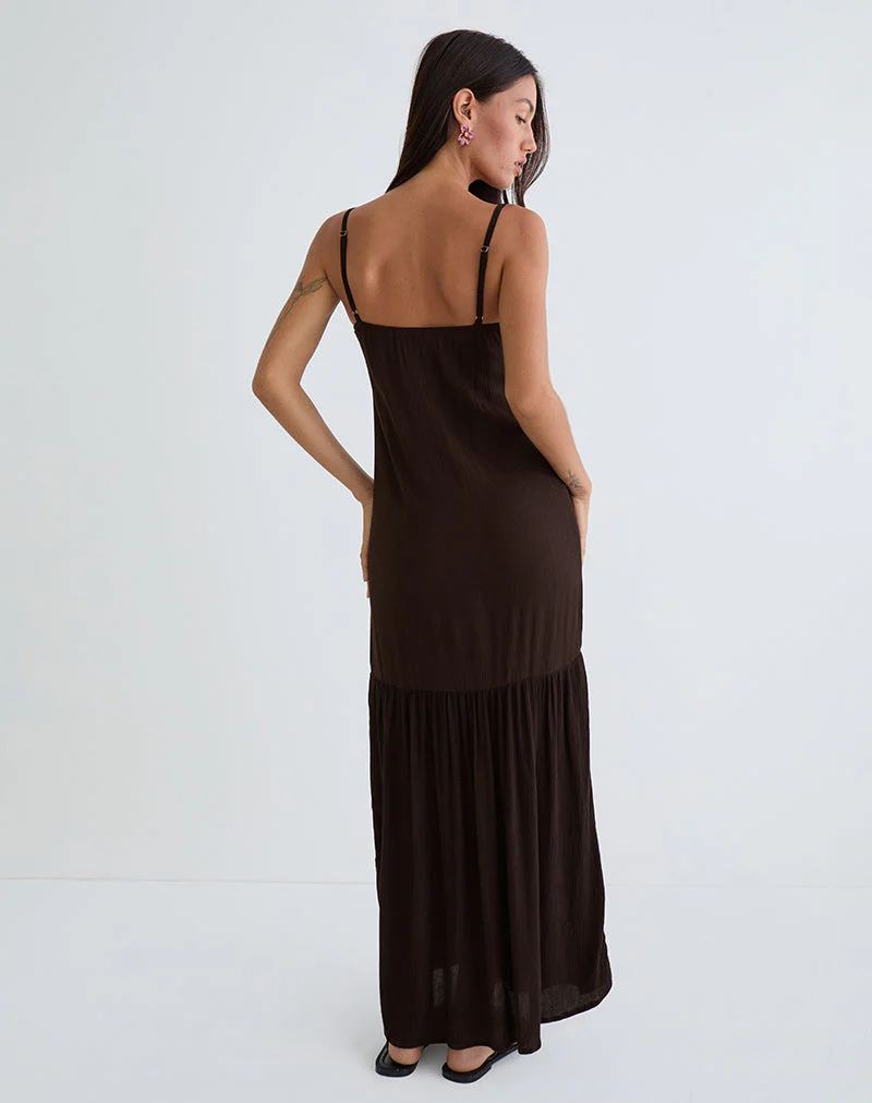 Jenesis Maxi Dress in Crinkle Bitter Chocolate - Image 4