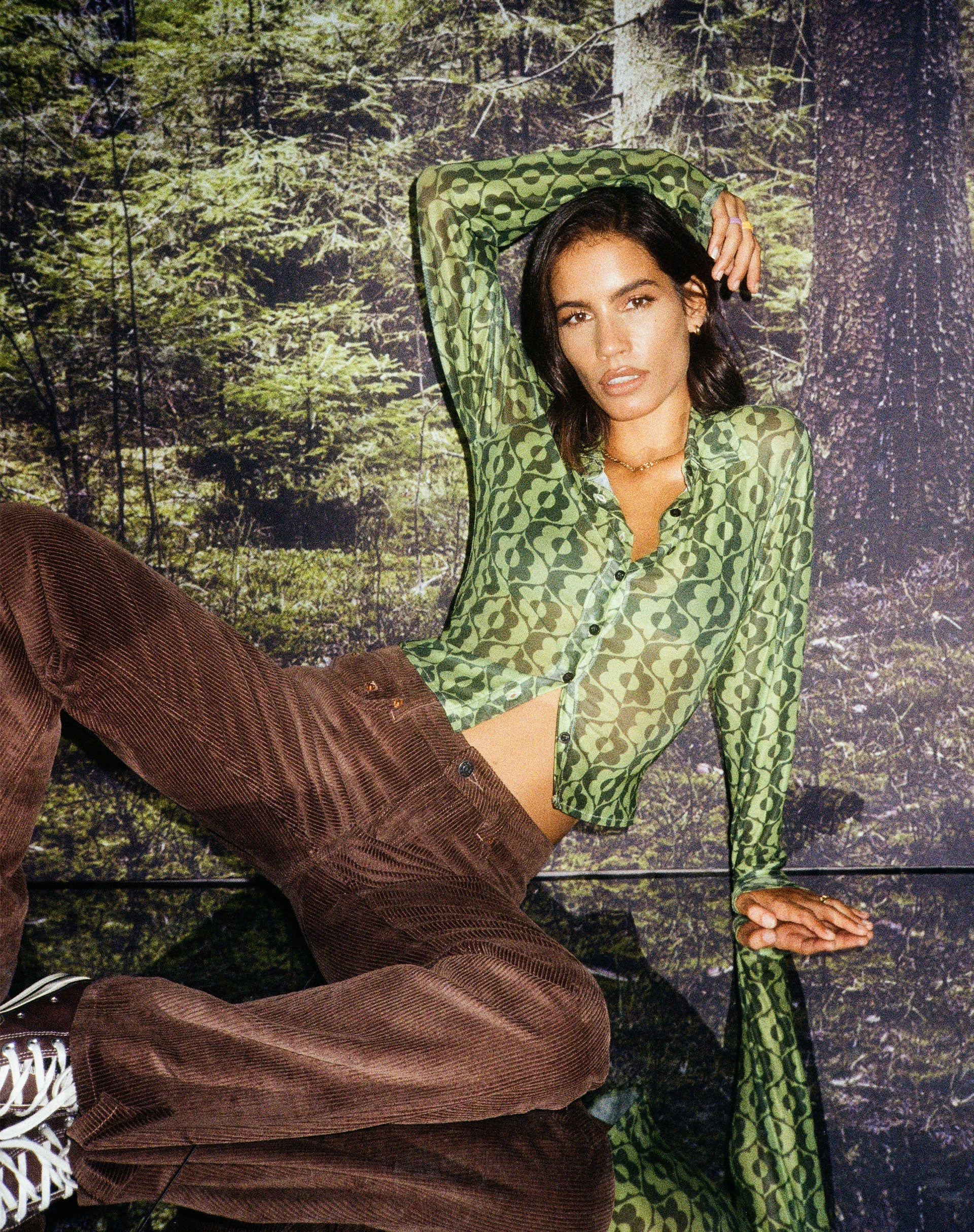 Kelly Cropped Shirt in Wavy Daisy Green