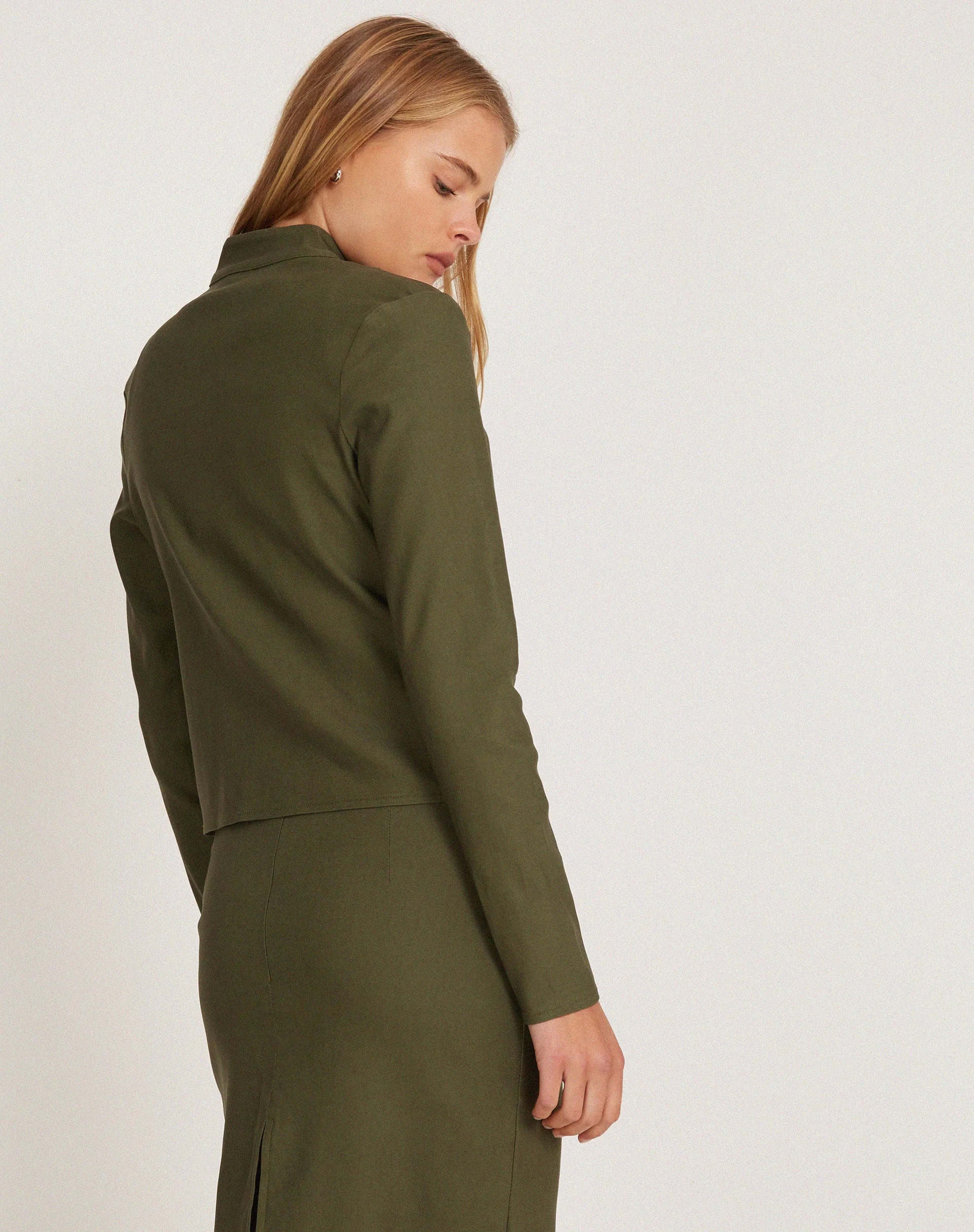 Livia Jacket in Tailoring Army Green - Image 5