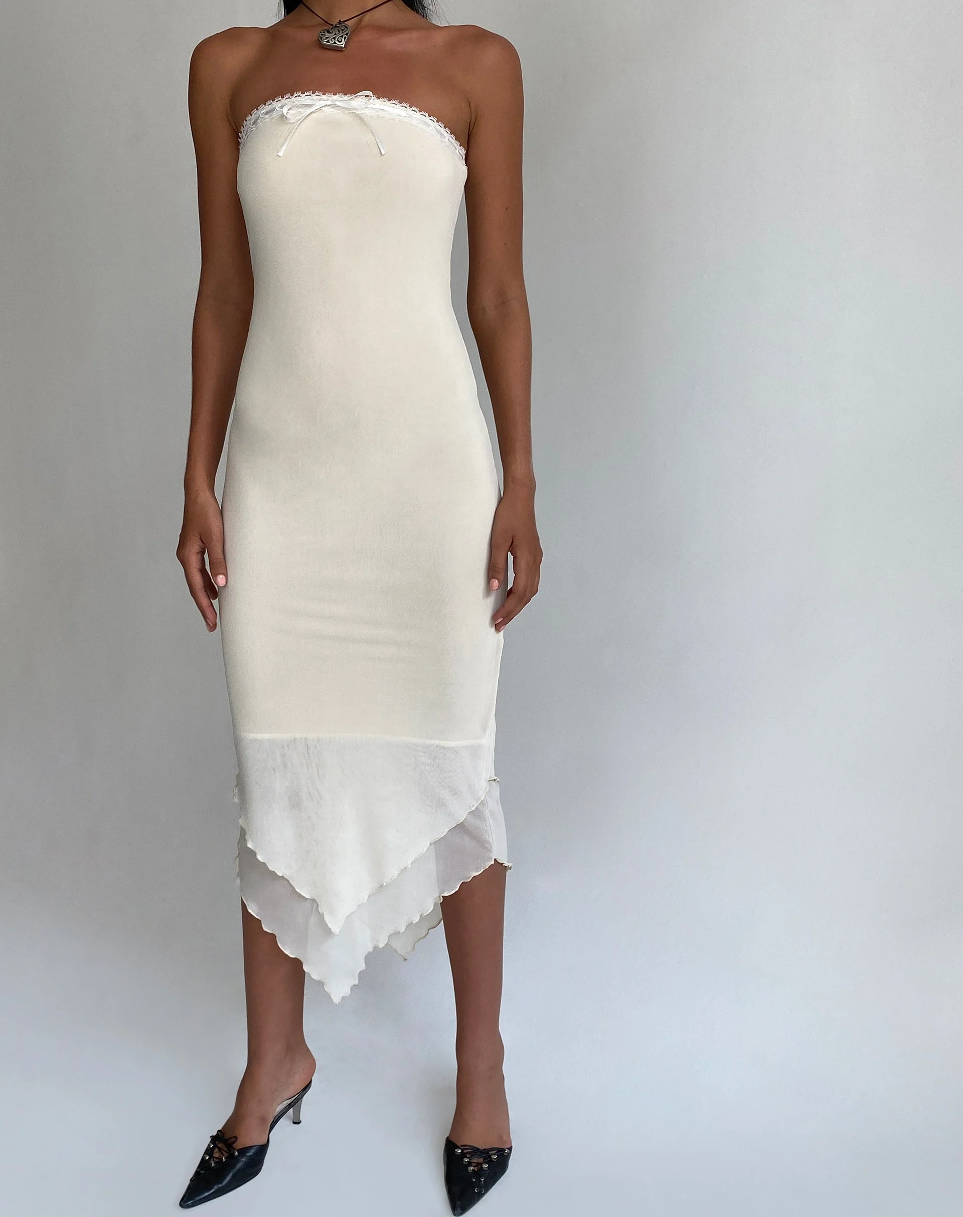 Marve Bandeau Maxi Dress in Mesh Cream - Image 2