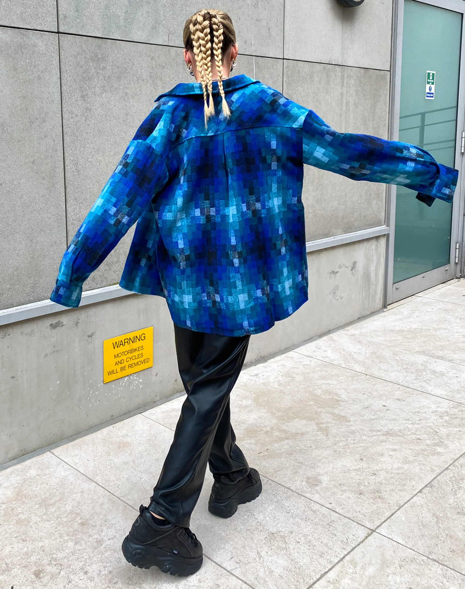MOTEL X OLIVIA NEILL Medita Shirt in Check Blue - Image 4