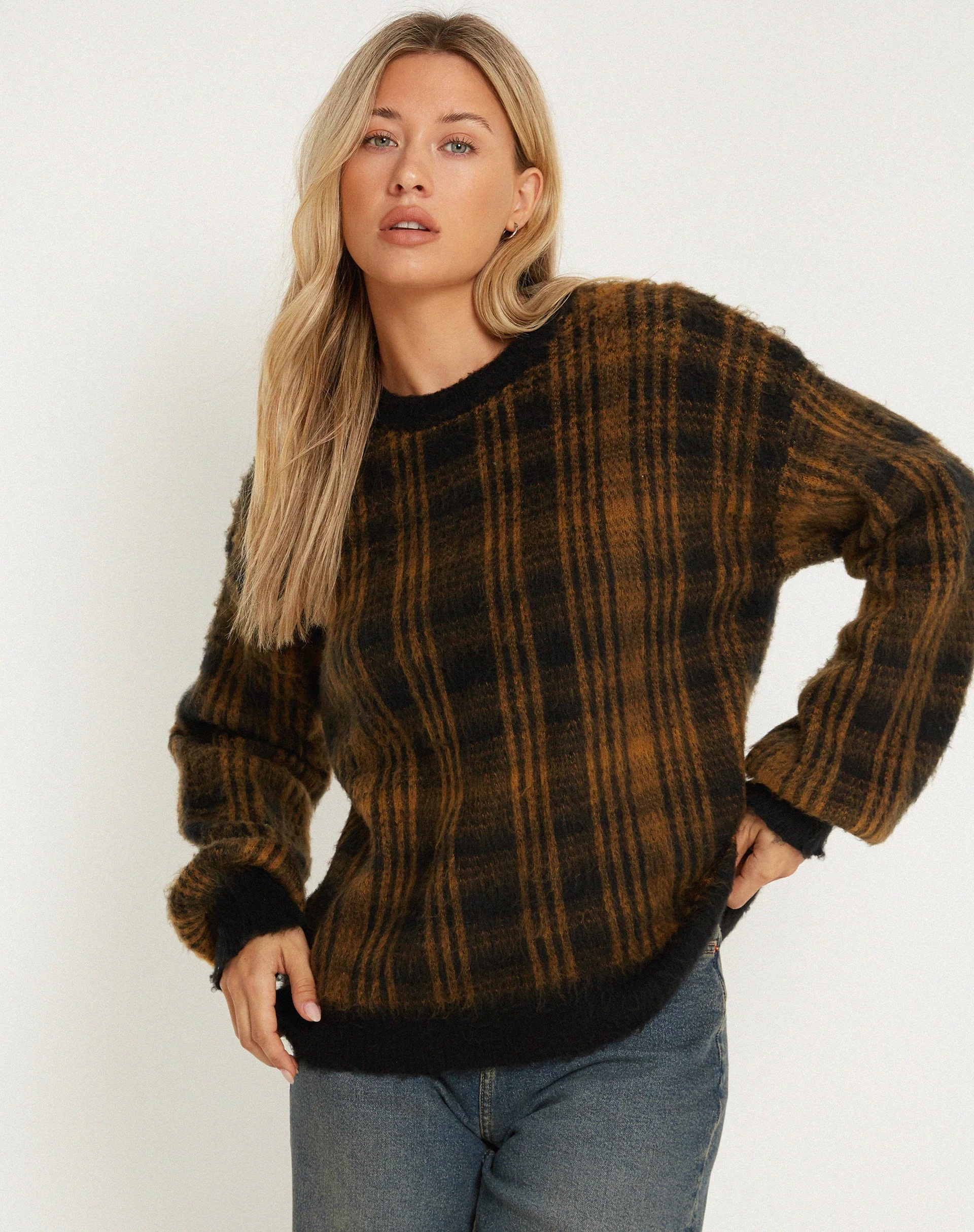 Mihail Knitted Jumper in Black Brown - Image 5
