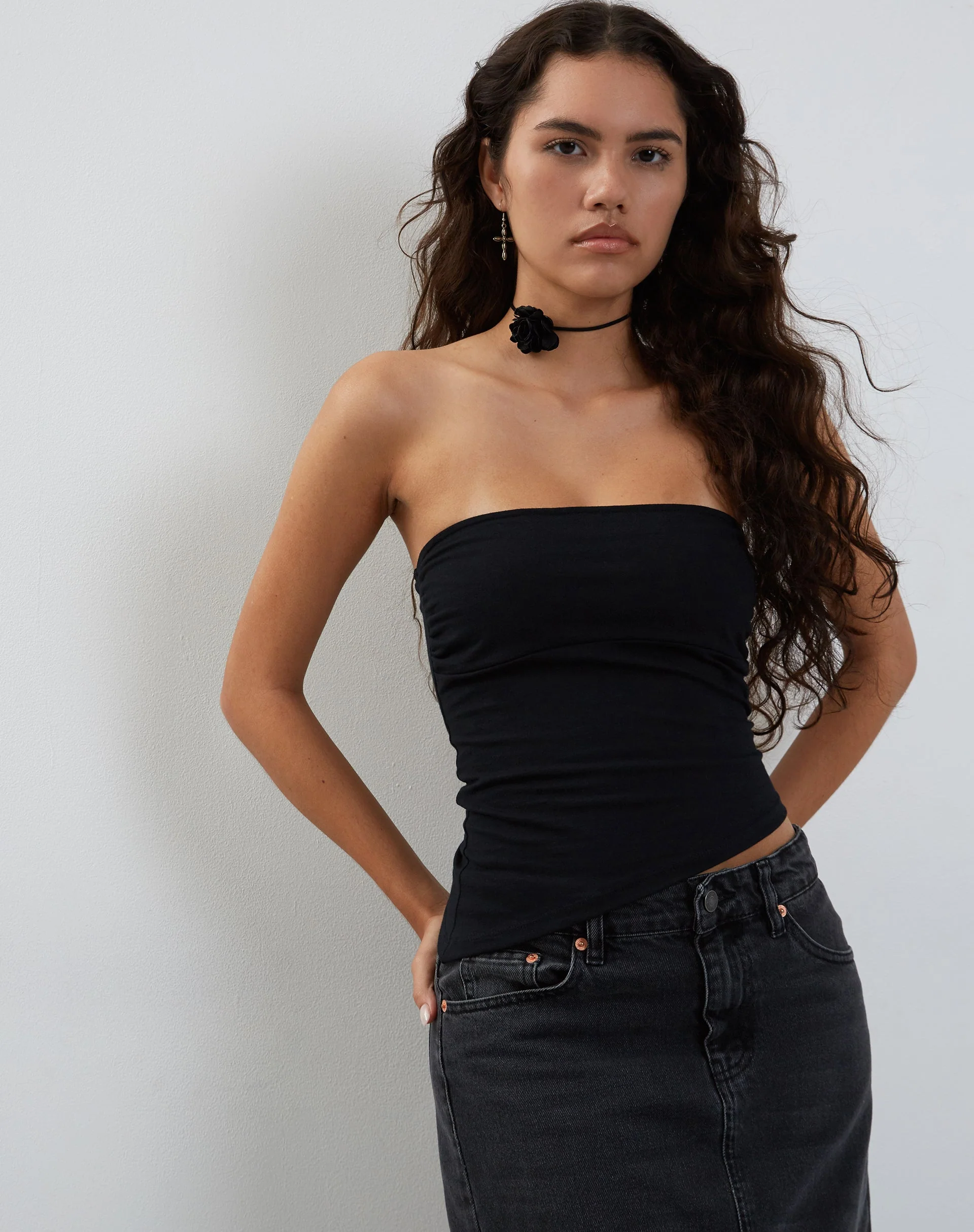 Minase Asymmetric Bandeau Top in Black - Image 2