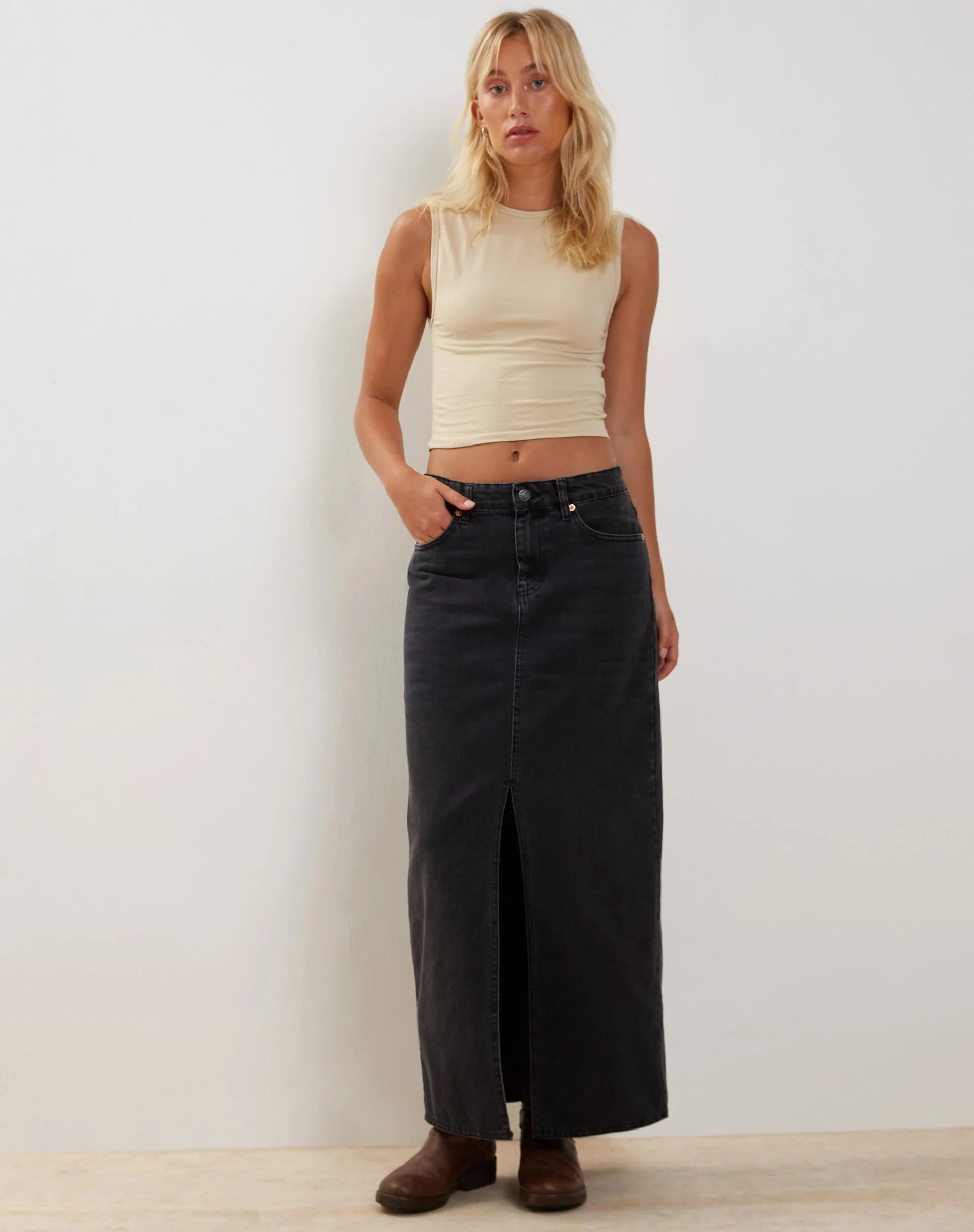 Monlo Vest Top in Coconut Milk - Image 2