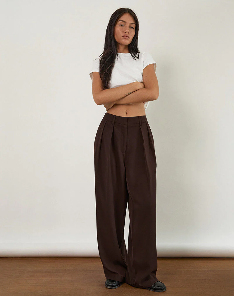 Nala Wide Pleat Trousers in Bitter Chocolate - Image 4