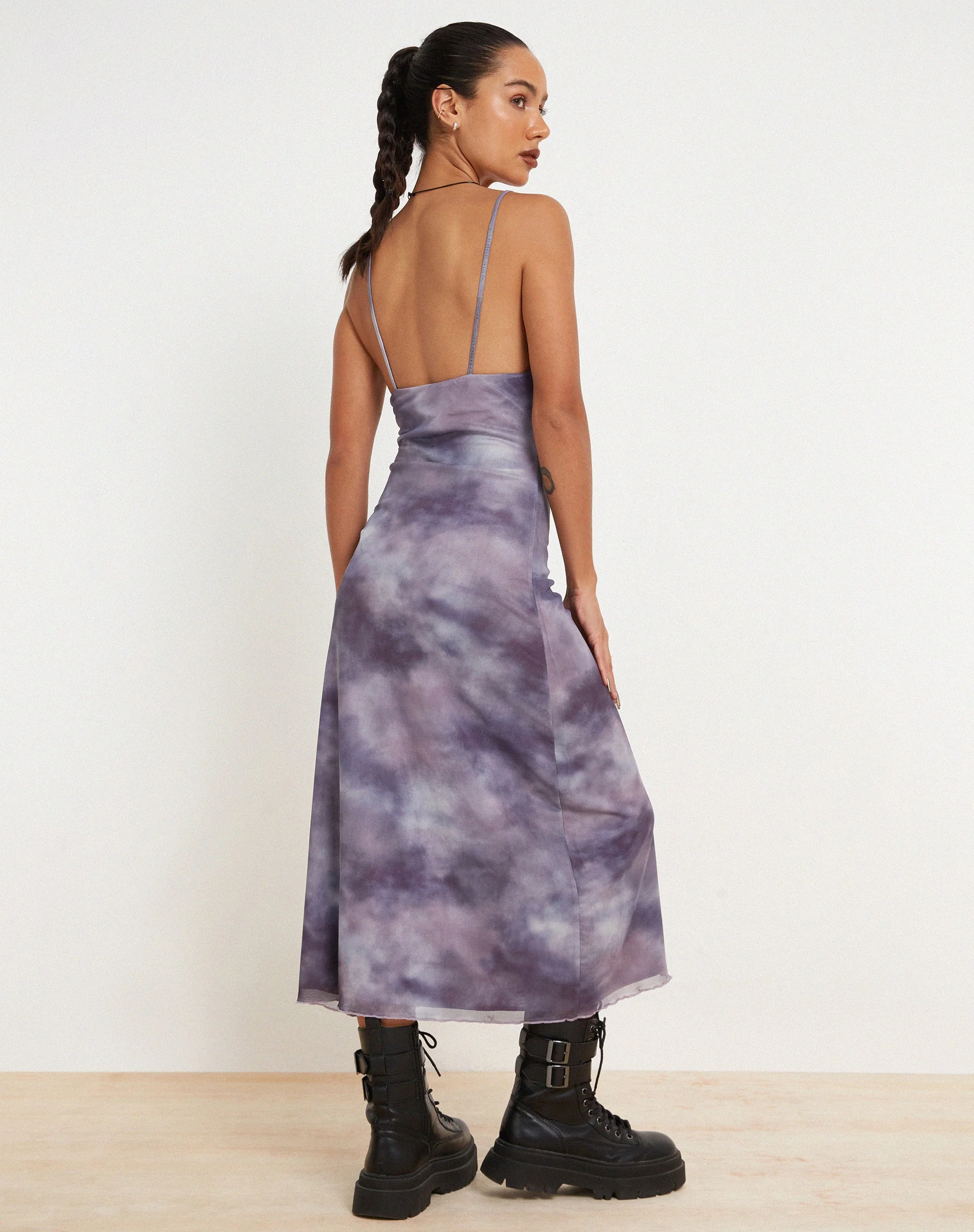 Norishi Printed Mesh Midi Dress in Smokey Gradients Purple - Image 2
