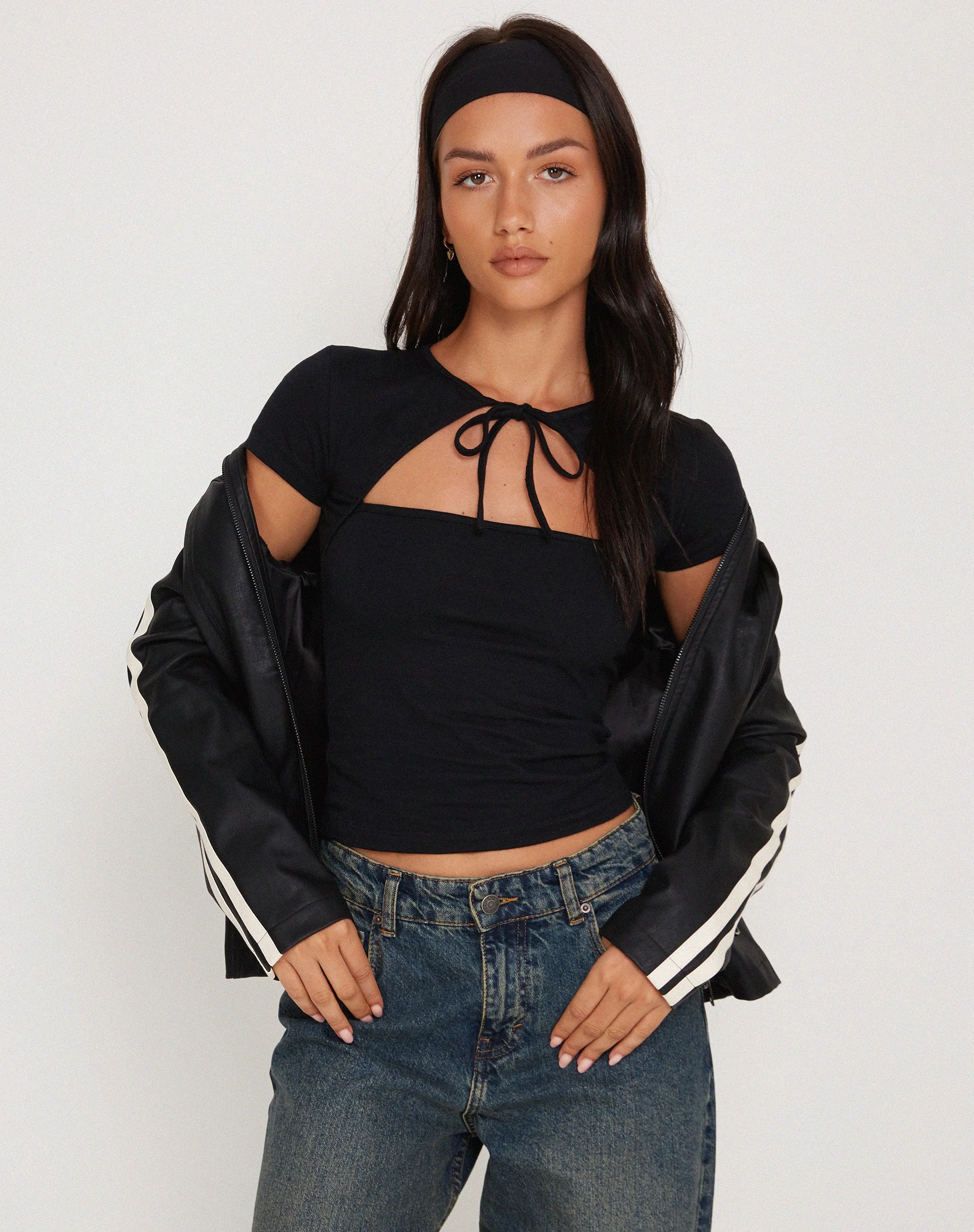 Novalie Vest Top in Black - Image 4