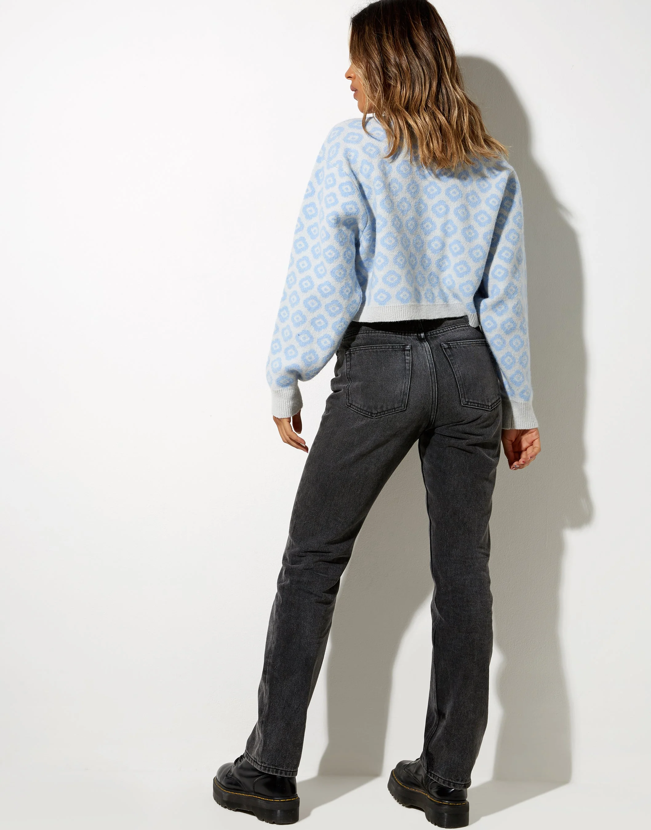 Olina Cropped Cardi in Knit Tonal Blue Daisy - Image 5