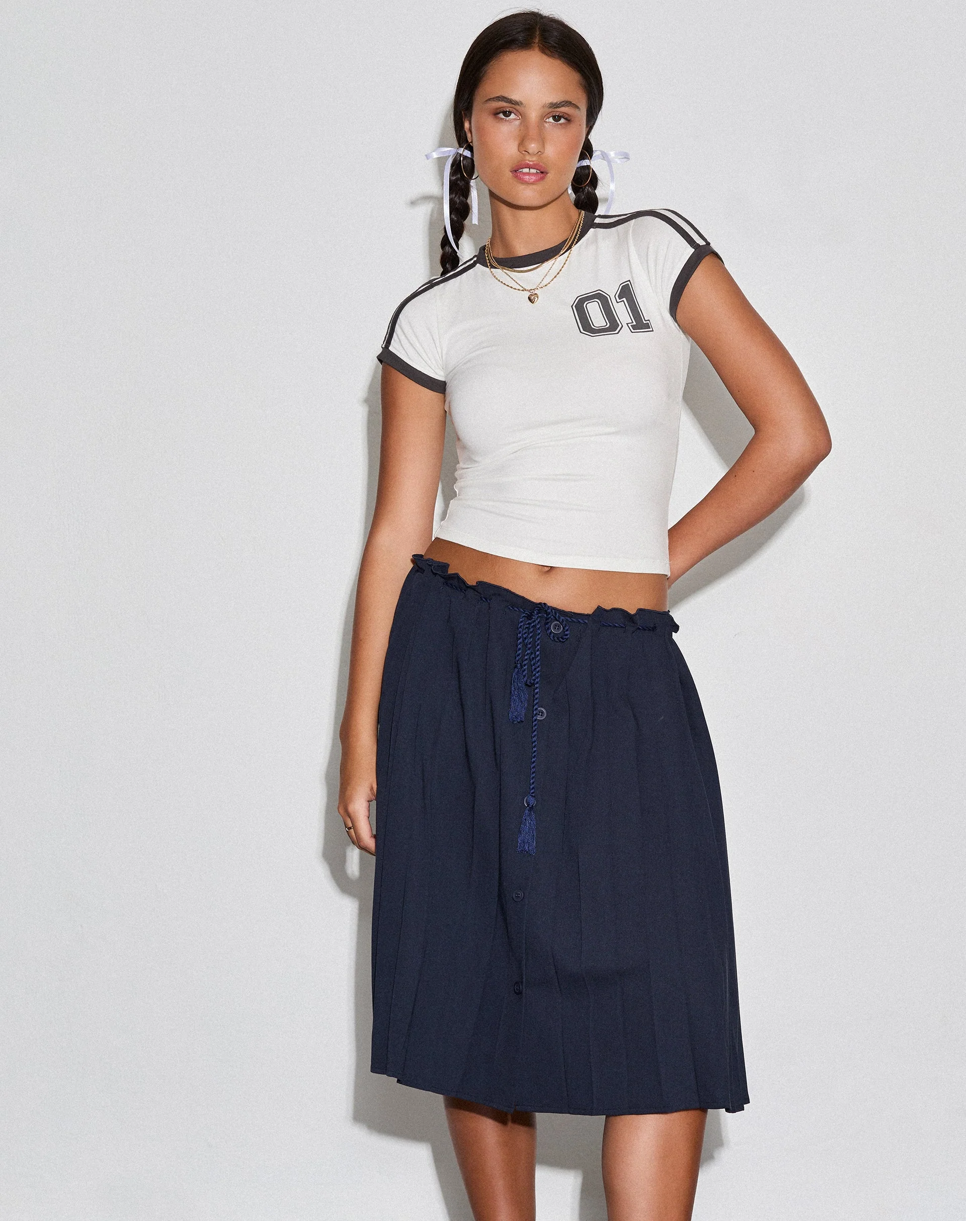 Priha Midi Skirt in Tailoring Navy - Image 3