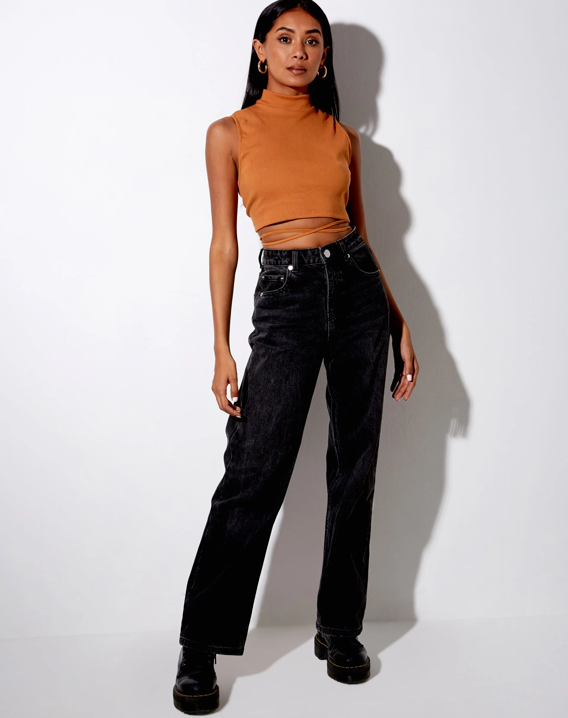 Quera Crop Top in Rib Salted Caramel - Image 3