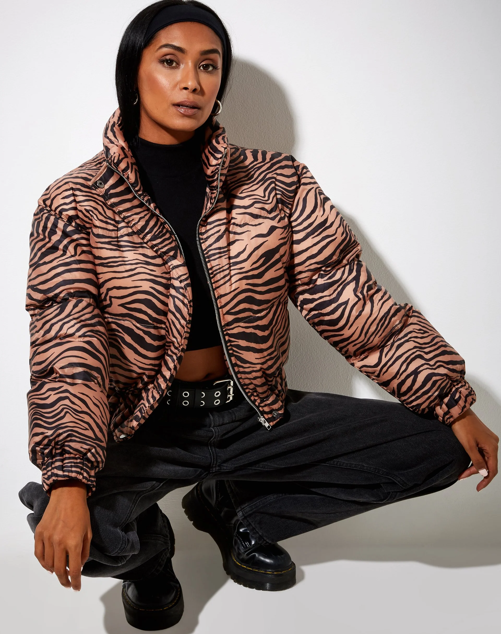 Rohos Puffer Jacket in Zebra Black and Brown - Image 2