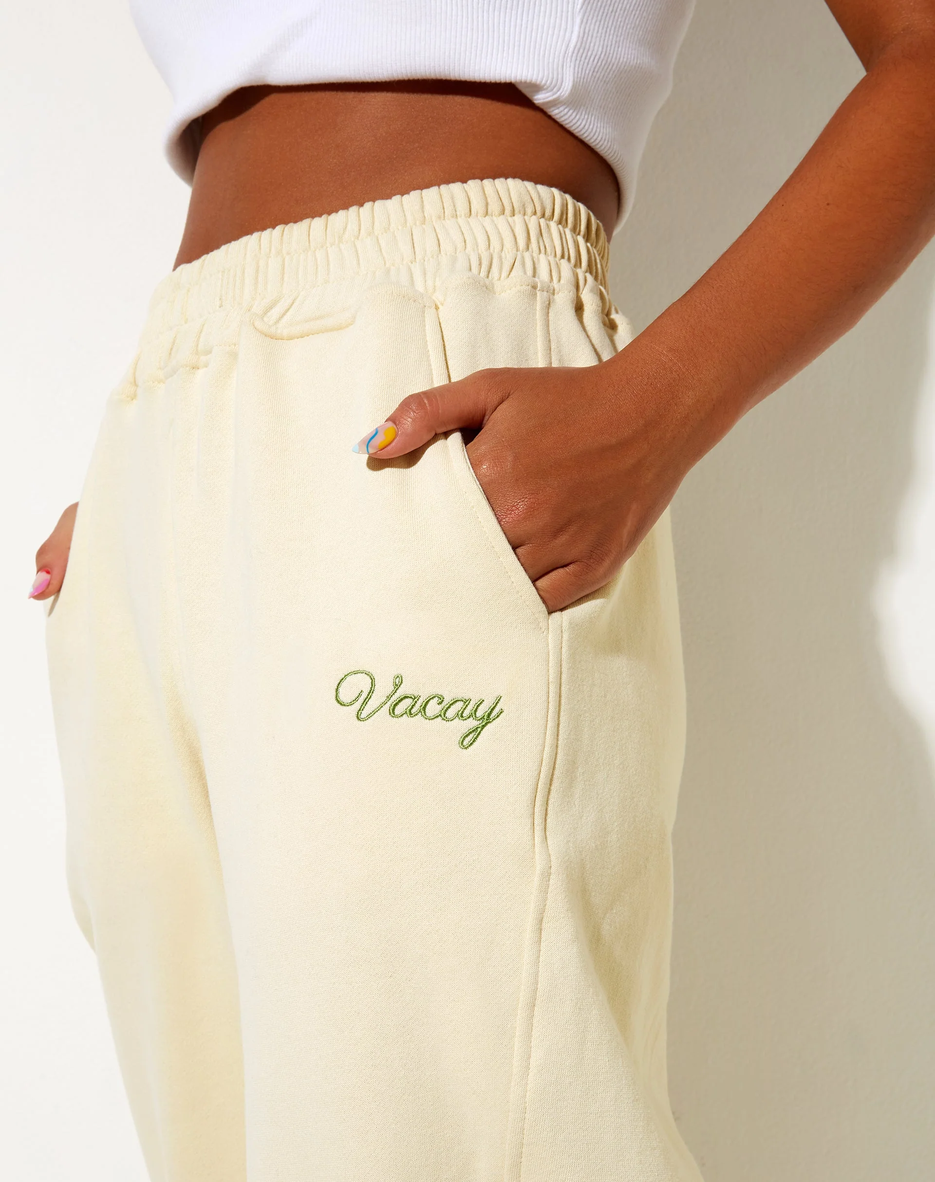 Roider Jogger in Buttercream Vacay Embro - Image 3