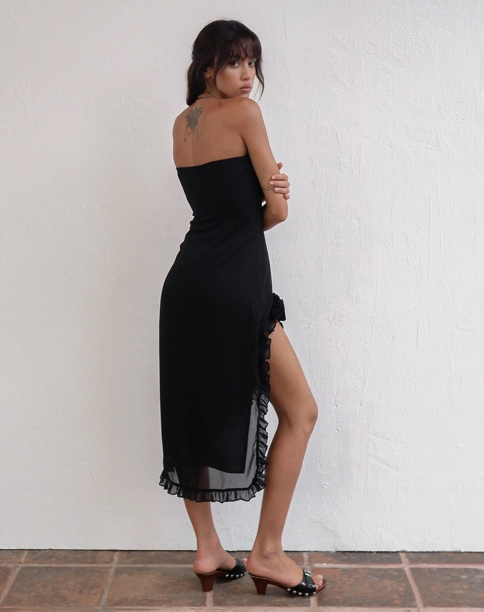 Rosaya Ruffle Rosette Bandeau Midi Dress in Black Chiffon - Image 2