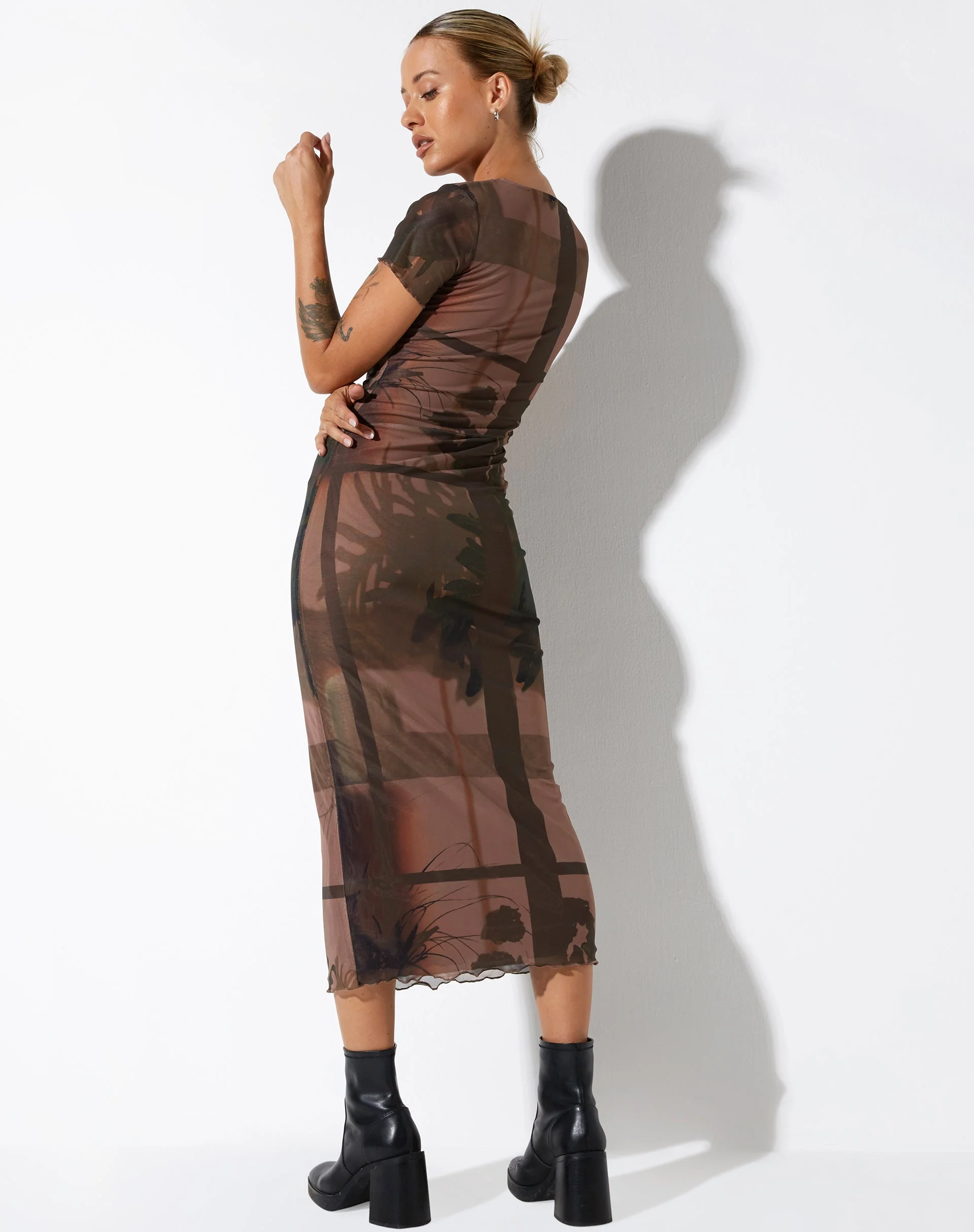 Roska Midi Dress in Photo Brown - Image 4