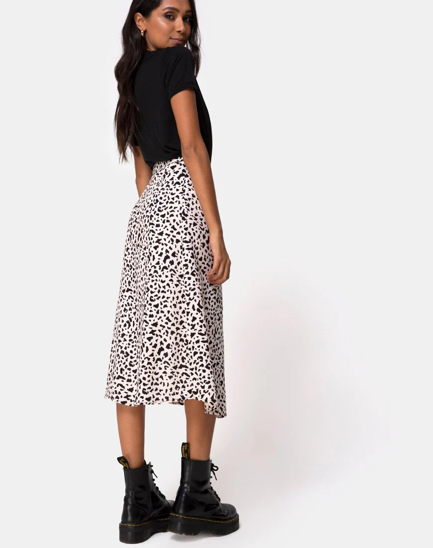Saika Midi Skirt in Wild Thing - Image 2