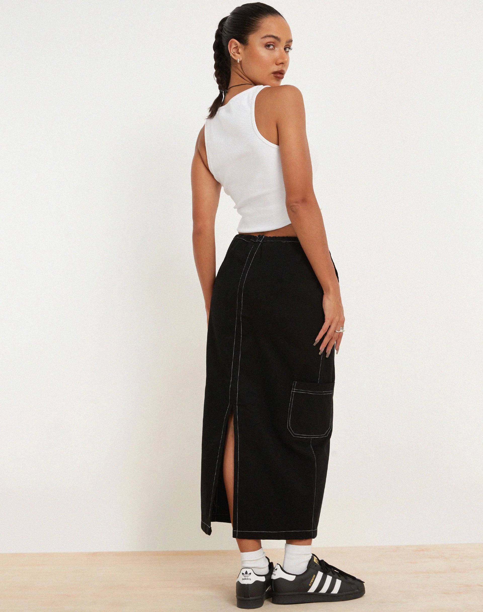 Swari Midi Cargo Skirt in Black - Image 3