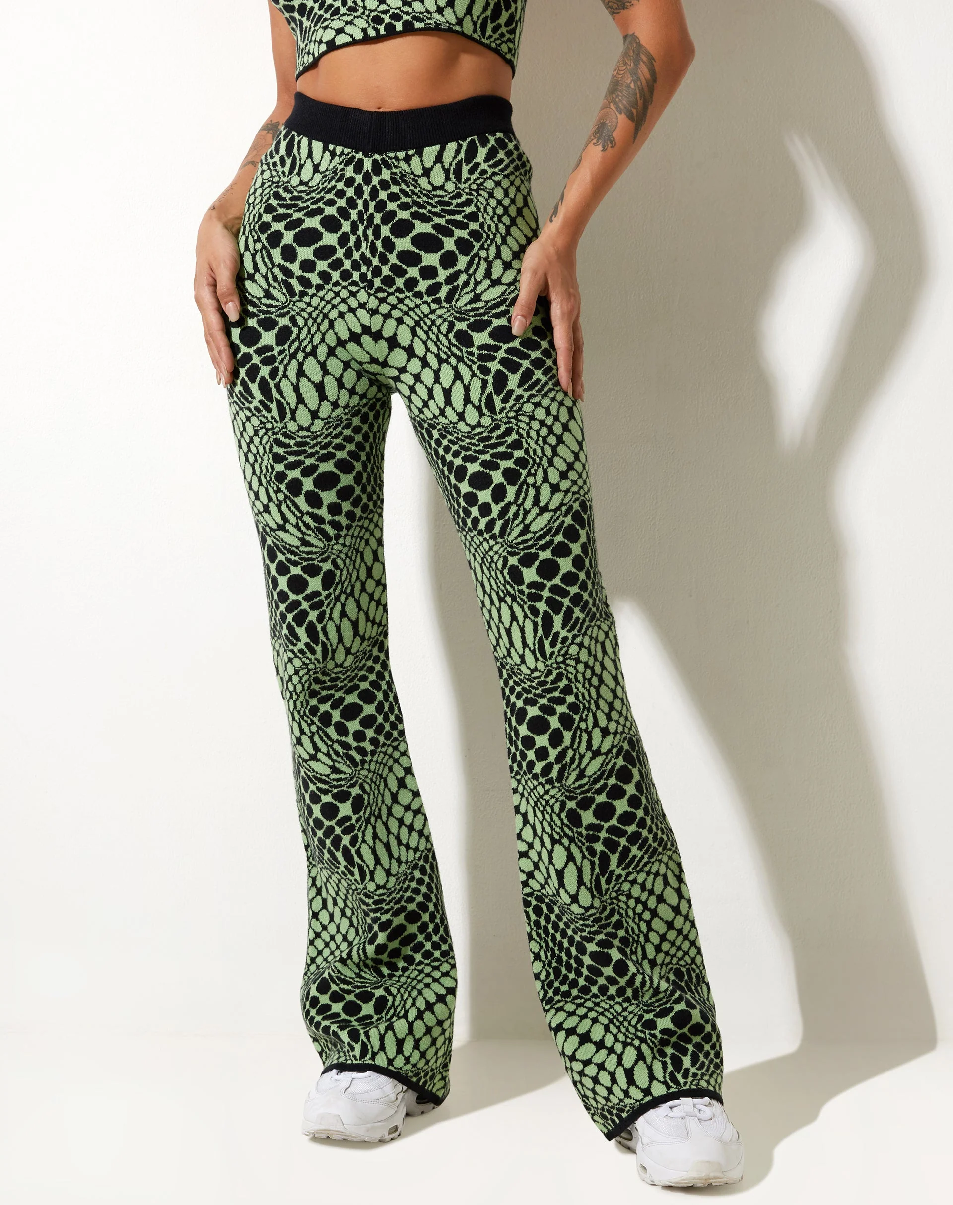 Yuana Trouser in Geo Polka Arcadian Green - Image 3