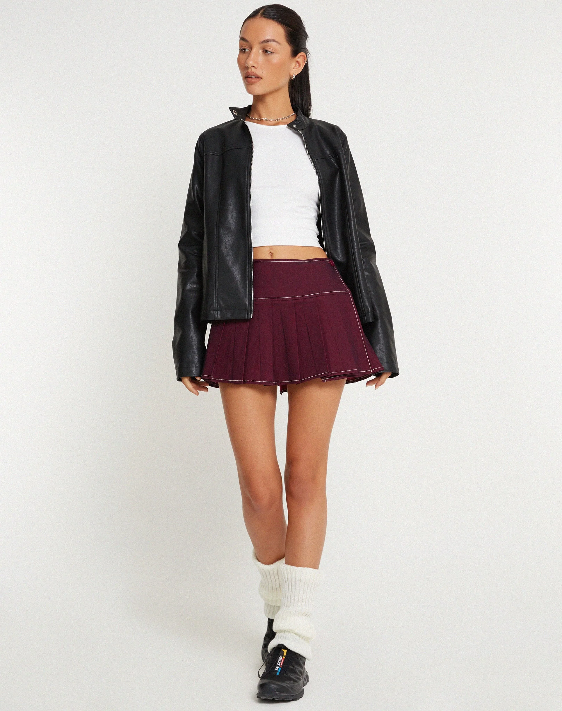 Zabini Low Rise Pleated Mini Skirt in Burgundy with Ecru Stitch Detail - Image 2
