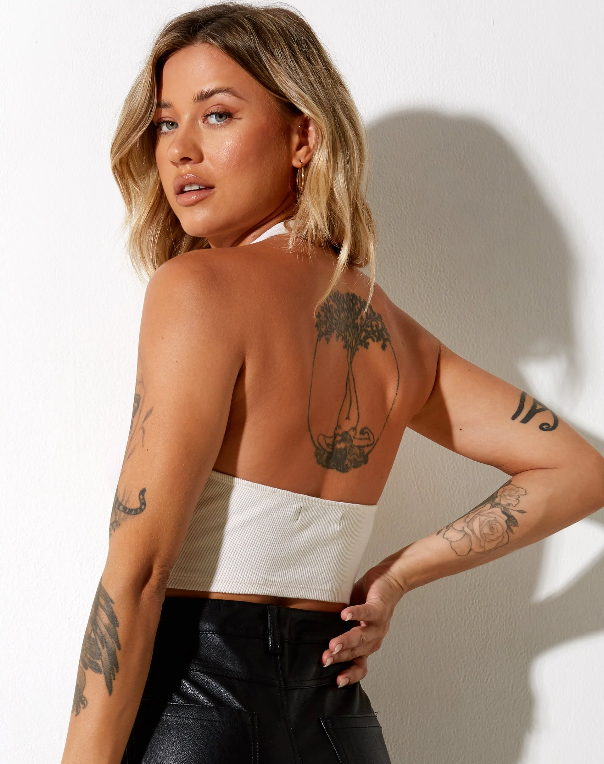 Zagh Crop Top in Rib Winter White - Image 3