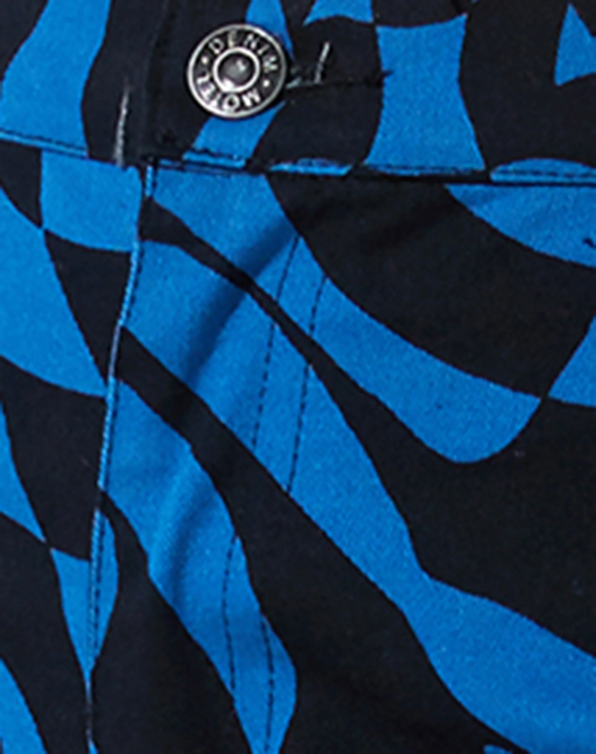 Zoven Trouser in Irregular Optic Blue - Image 7